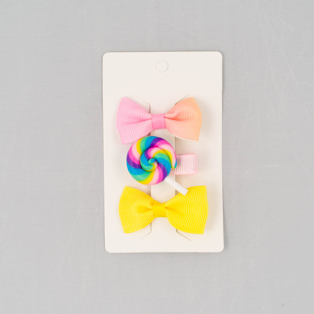Baby Reignbeaux Clip and bow set